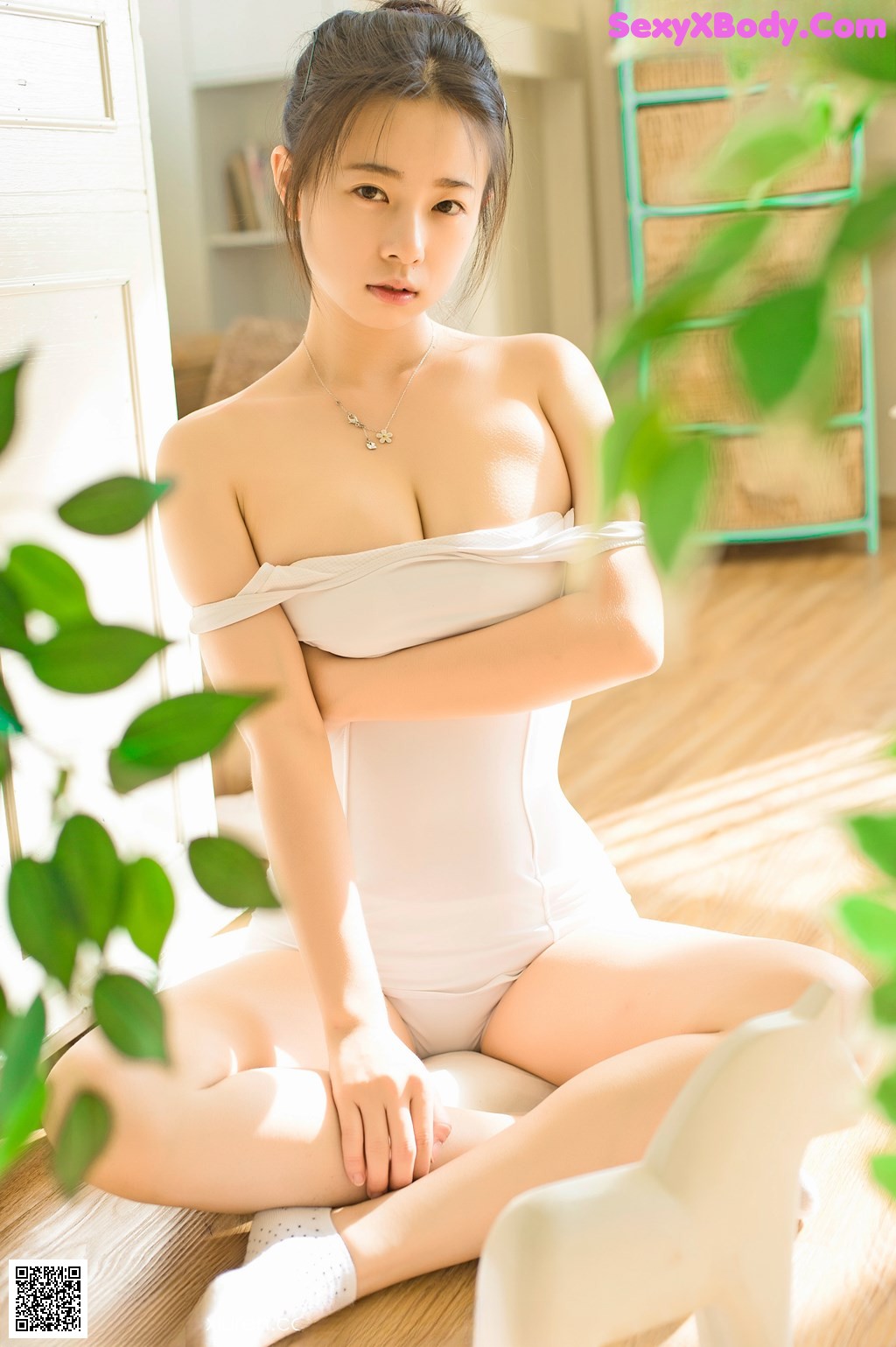 View - XIUREN No. 651: Model Cao Mei (草莓 zz) (65 photos) - 